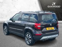 USED 2015 15 SKODA YETI 2.0 TDI Laurin & Klement Outdoor 5dr Diesel DSG 4WD Euro 5 (170 ps) PAN ROOF + LEATHER + CLIMATE CONTROL