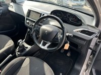 USED 2016 66 PEUGEOT 208 1.2 PureTech Allure Premium Hatchback 5dr Petrol Manual Euro 6 (82 ps) Hatchback
