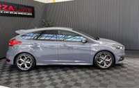 USED 2017 67 FORD FOCUS 2.0T EcoBoost ST-3 Hatchback 5dr Petrol Manual Euro 6 (s/s) (250 ps) STEATH GREY, 2 OWNERS, IMMACULATE