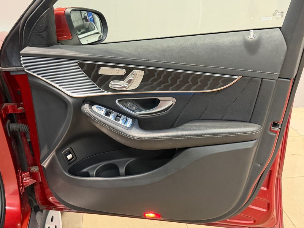USED 2022 22 MERCEDES-BENZ EQC EQC 400 80kWh AMG Line (Premium Plus) SUV 5dr Electric Auto 4MATIC (408 ps) 