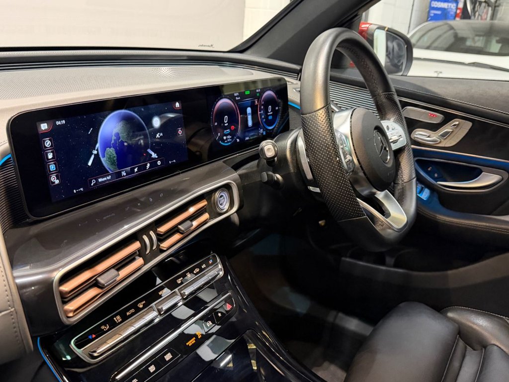 USED 2022 22 MERCEDES-BENZ EQC EQC 400 80kWh AMG Line (Premium Plus) SUV 5dr Electric Auto 4MATIC (408 ps) 