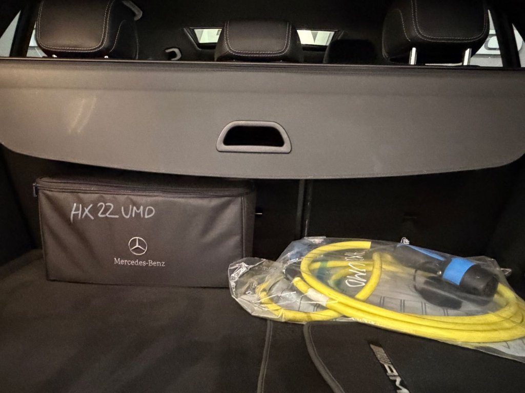 USED 2022 22 MERCEDES-BENZ EQC EQC 400 80kWh AMG Line (Premium Plus) SUV 5dr Electric Auto 4MATIC (408 ps) 