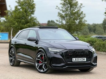 2020 AUDI RSQ8