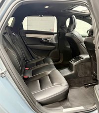 USED 2021 71 VOLVO S90 2.0h T8 Recharge 11.6kWh R-Design Saloon 4dr Petrol Plug-in Hybrid Auto AWD Euro 6 (s/s) (390 ps) 