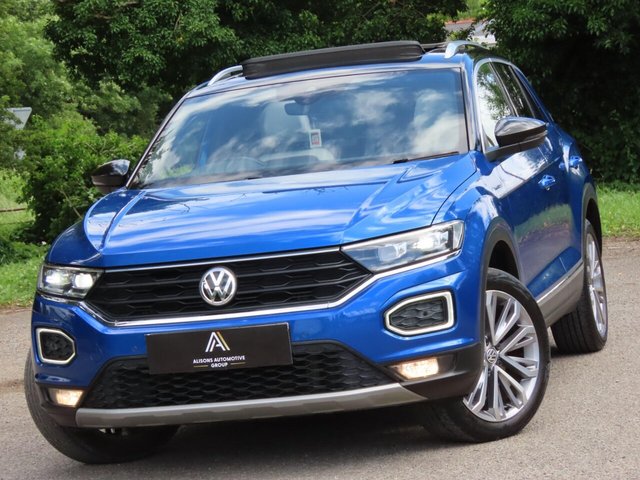 View our VOLKSWAGEN T-ROC
