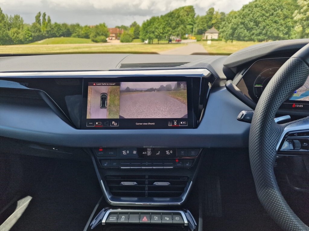 USED 2023 72 AUDI E-TRON GT 93.4kWh Saloon 4dr Electric Auto quattro (476 ps) FINANCE AVAILABLE
