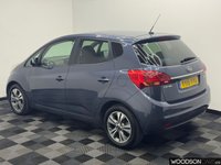 USED 2015 15 KIA VENGA 1.6 3 MPV 5dr Petrol Manual Euro 6 (s/s) (123 bhp) Sat Nav / Bluetooth / Reverse Camera / Heated Seats / AUX + USB