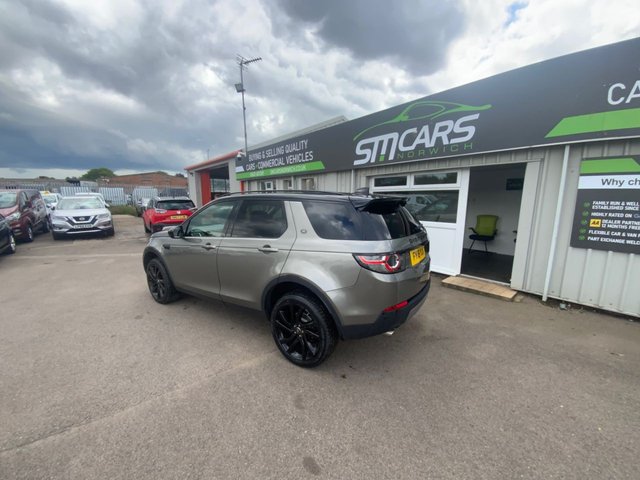 View our LAND ROVER DISCOVERY SPORT