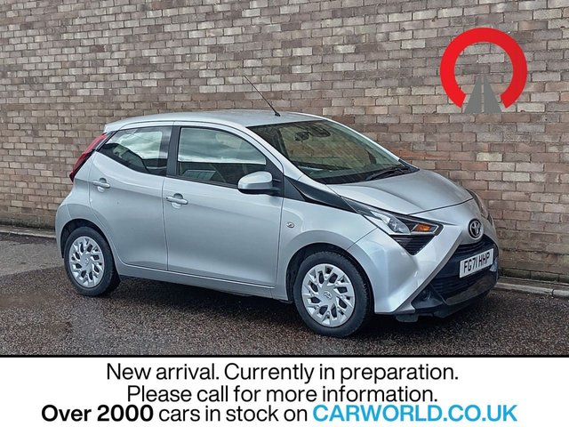 View our Toyota Aygo 1.0 VVT-i x-play Hatchback 5dr Petrol Manual Euro 6 (s/s) (71 ps)