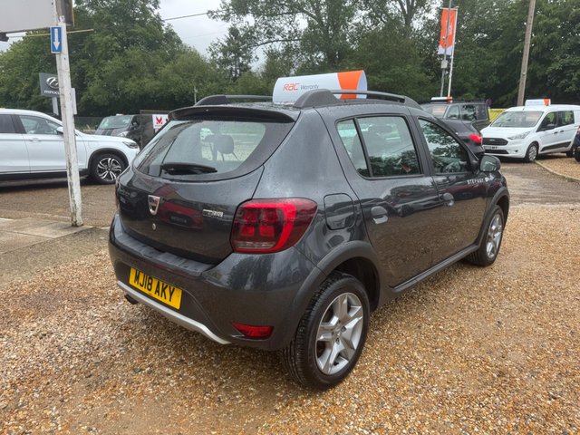 View our DACIA SANDERO STEPWAY