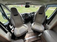 USED 2017 17 SWIFT ESCAPE 694 Distinction 