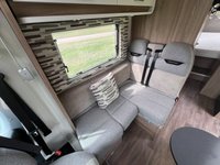 USED 2017 17 SWIFT ESCAPE 694 Distinction 