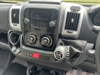 USED 2017 17 SWIFT ESCAPE 694 Distinction 