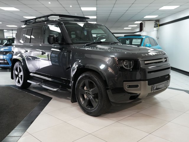 View our Land Rover Defender 3.0 D300 MHEV X-Dynamic HSE SUV 5dr Diesel Auto 4WD Euro 6 (s/s) (300 ps)