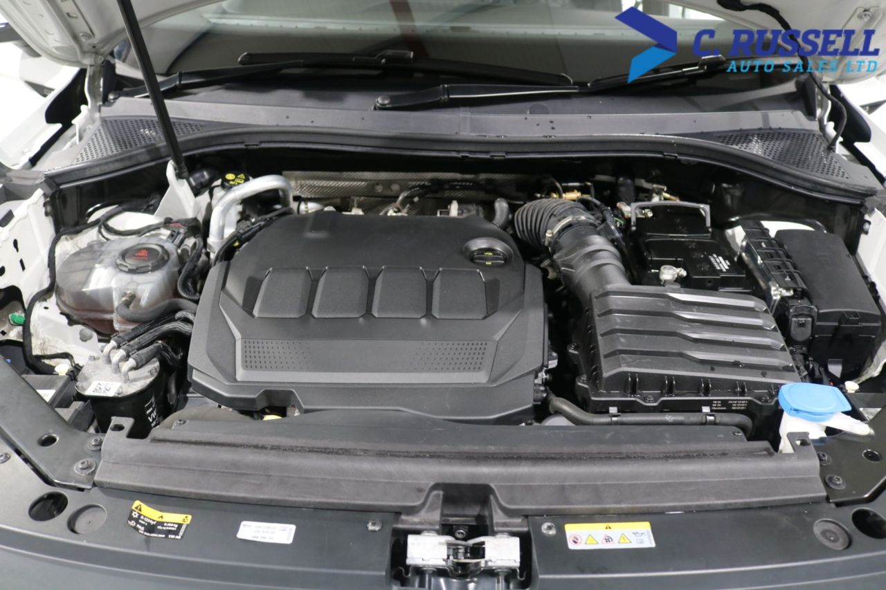 2024 VOLKSWAGEN TIGUAN 2.0 TDI R-Line Edition SUV 5dr Diesel DSG Euro 6 (s/s) (150 ps) - vehicle photo 31 for sale on PureCar