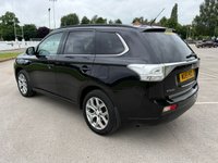 USED 2015 15 MITSUBISHI OUTLANDER 2.0h 12kWh GX4h SUV 5dr Petrol Plug-in Hybrid CVT 4WD Euro 5 (s/s) (200 ps) REVERSE CAM, BLUETOOTH, CRUISE