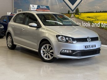 2015 VOLKSWAGEN POLO