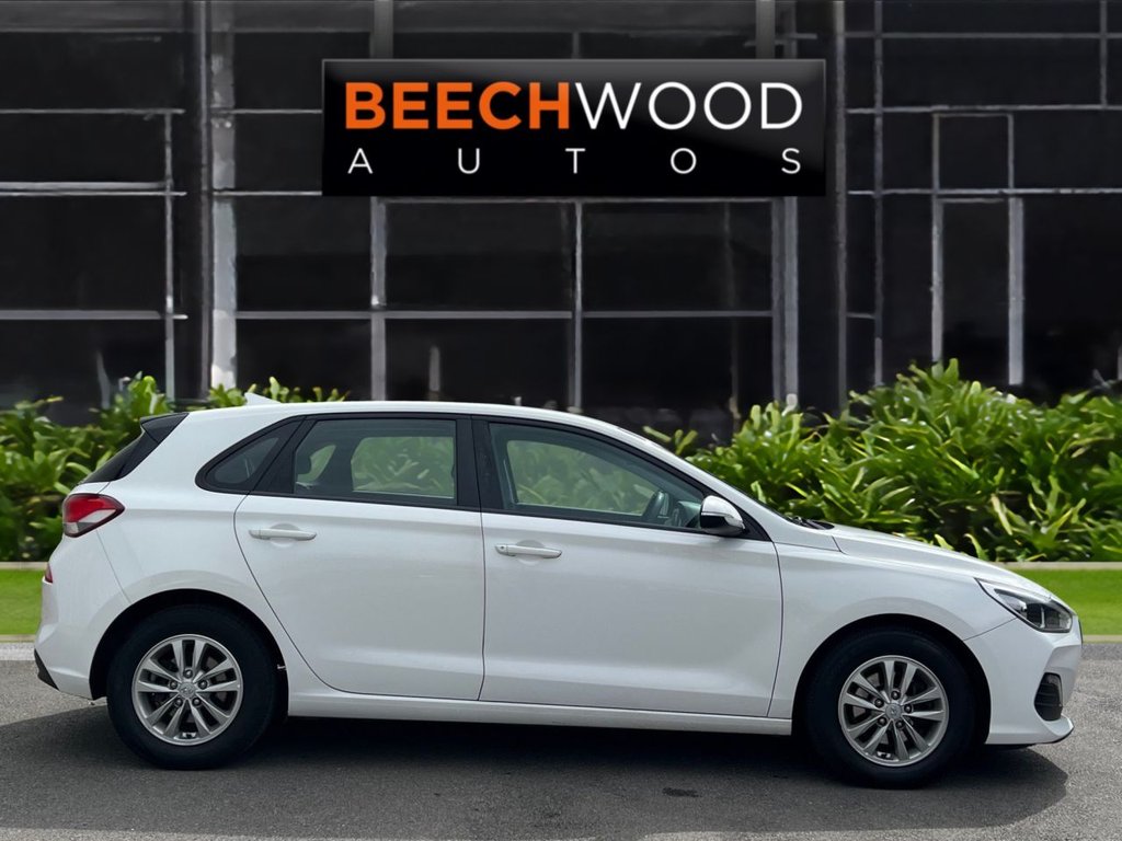 USED 2018 68 HYUNDAI I30 1.0 T-GDi Blue Drive S Hatchback 5dr Petrol Manual Euro 6 (s/s) (120 ps) 