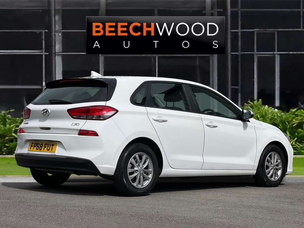 USED 2018 68 HYUNDAI I30 1.0 T-GDi Blue Drive S Hatchback 5dr Petrol Manual Euro 6 (s/s) (120 ps) 