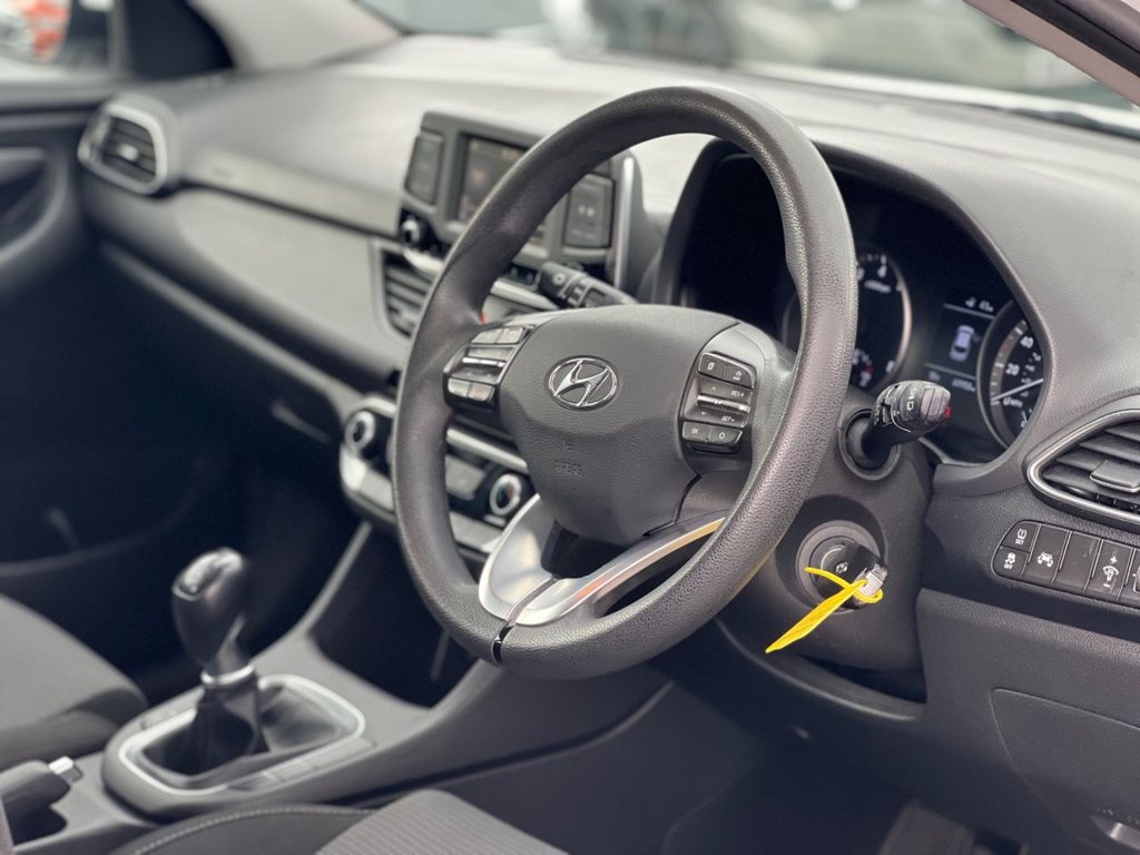 USED 2018 68 HYUNDAI I30 1.0 T-GDi Blue Drive S Hatchback 5dr Petrol Manual Euro 6 (s/s) (120 ps) 