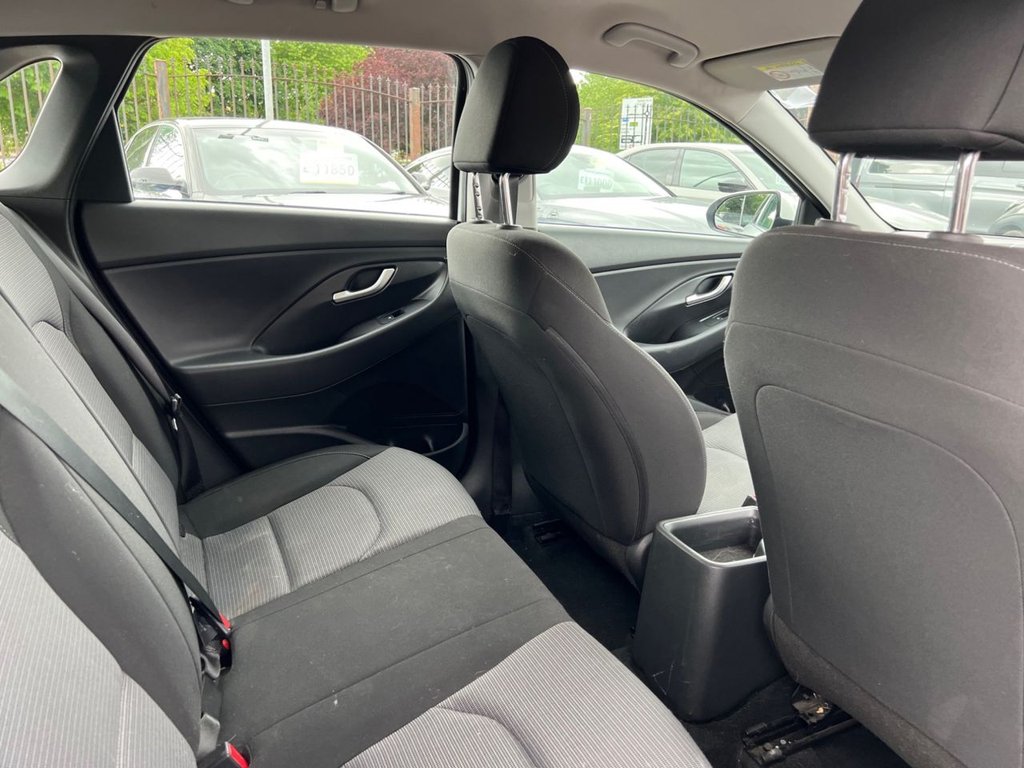 USED 2018 68 HYUNDAI I30 1.0 T-GDi Blue Drive S Hatchback 5dr Petrol Manual Euro 6 (s/s) (120 ps) 