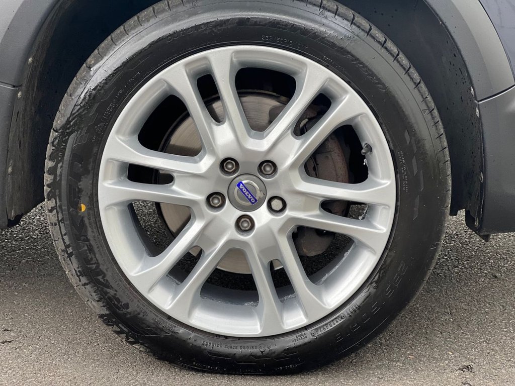 USED 2016 16 VOLVO XC70 2.4 D4 SE Lux Estate 5dr Diesel Auto AWD Euro 6 (s/s) (181 ps) *AWARD WINNING DEALERSHIP*