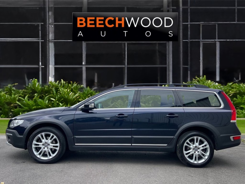 USED 2016 16 VOLVO XC70 2.4 D4 SE Lux Estate 5dr Diesel Auto AWD Euro 6 (s/s) (181 ps) *AWARD WINNING DEALERSHIP*