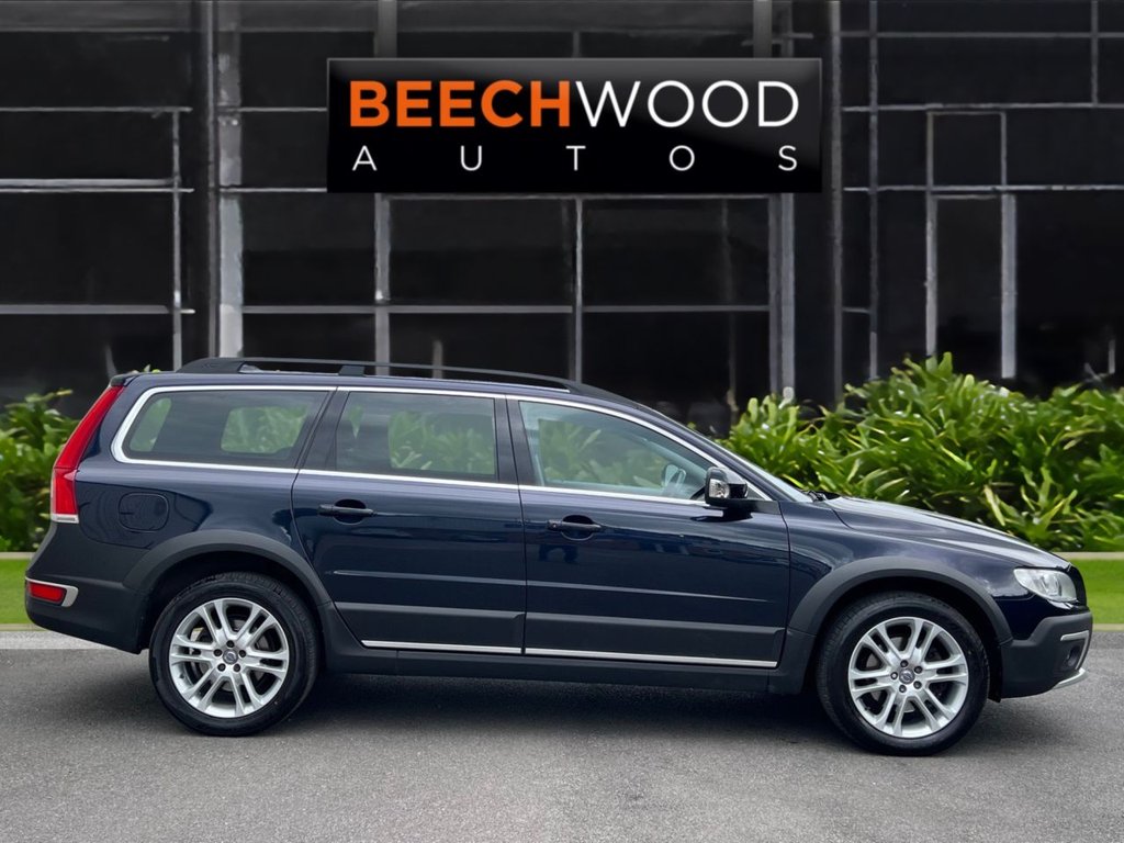 USED 2016 16 VOLVO XC70 2.4 D4 SE Lux Estate 5dr Diesel Auto AWD Euro 6 (s/s) (181 ps) *AWARD WINNING DEALERSHIP*