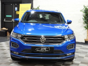 View our VOLKSWAGEN T-ROC
