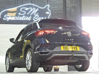 View our VOLKSWAGEN T-ROC