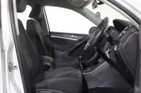 USED 2014 14 VOLKSWAGEN TIGUAN 2.0 TDI BlueMotion Tech Match SUV 5dr Diesel Manual 4WD Euro 5 (s/s) (140 ps) FULL SERVICE HISTORY - 2 KEYS