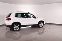 USED 2014 14 VOLKSWAGEN TIGUAN 2.0 TDI BlueMotion Tech Match SUV 5dr Diesel Manual 4WD Euro 5 (s/s) (140 ps) FULL SERVICE HISTORY - 2 KEYS