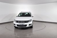 USED 2014 14 VOLKSWAGEN TIGUAN 2.0 TDI BlueMotion Tech Match SUV 5dr Diesel Manual 4WD Euro 5 (s/s) (140 ps) FULL SERVICE HISTORY - 2 KEYS