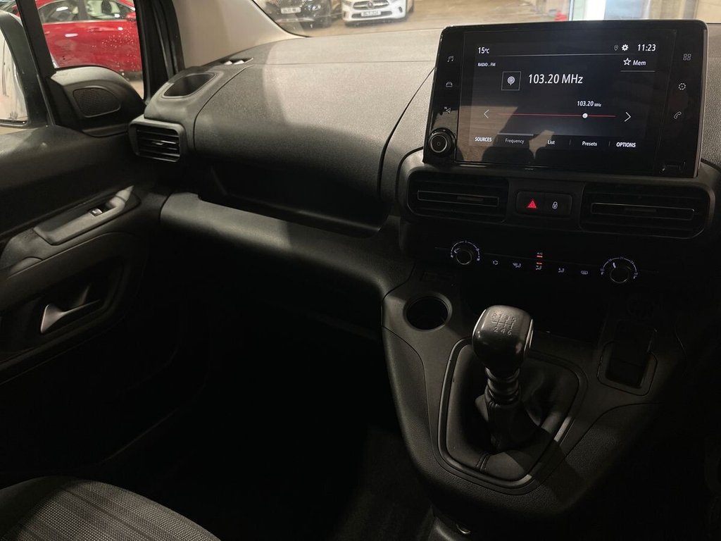 USED 2020 20 VAUXHALL COMBO LIFE 1.2 Turbo GPF Energy MPV 5dr Petrol Manual Euro 6 (s/s) (110 ps) Rear Parking Sensors