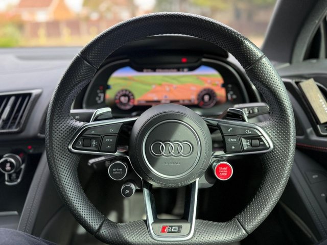 View our AUDI R8