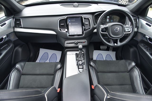 View our VOLVO XC90
