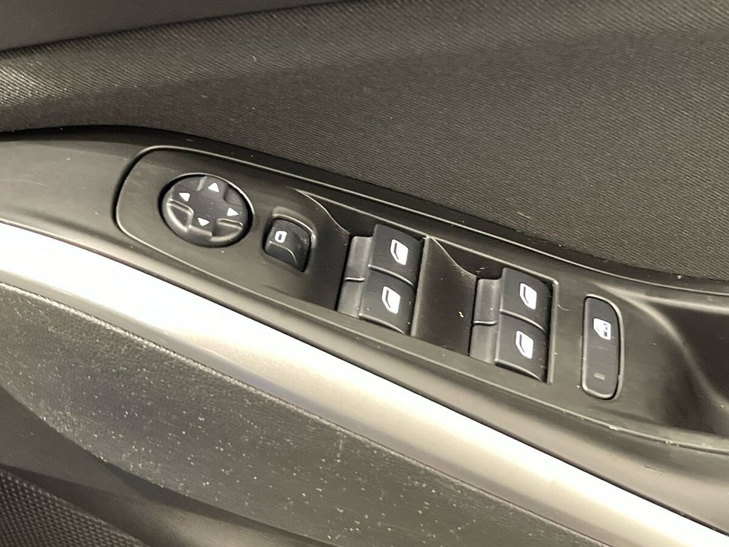 USED 2018 18 VAUXHALL GRANDLAND X 1.2 Turbo SE SUV 5dr Petrol Manual Euro 6 (s/s) (130 ps) Rear Parking Sensors