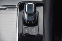 USED 2018 18 VOLVO XC90 2.0h T8 Twin Engine 10.4kWh Momentum SUV 5dr Petrol Plug-in Hybrid Auto 4WD Euro 6 (s/s) (390 ps) 1 Former Keeper | Full Service History | 360 Surround View Camera | 2 Keys | 7 Seater | Satellite Navigation | Full Black Leather Upholstery | 19" Alloy Wheels | Winter Pack | Integrated Sun Curtains | HUD Head Up Display | Family Pack | Xenium Pack | Ice White | BLISS Blind Spot Information System | Apple CarPlay | Park Assist Pilot | MOT Valid (20/02/2027)