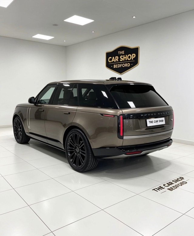 View our LAND ROVER RANGE ROVER