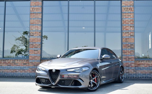 View our Alfa Romeo Giulia 2.9 V6 Bi-Turbo Quadrifoglio Saloon 4dr Petrol GPF Auto Euro 6 (s/s) (510 ps)
