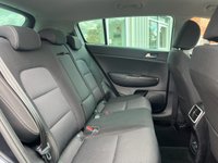 USED 2020 70 KIA SPORTAGE 1.6 CRDi MHEV 2 SUV 5dr Diesel Hybrid DCT Euro 6 (s/s) (134 bhp) (Apple CarPlay - Nav - Heated Seats
