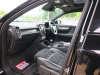 USED 2019 VOLVO XC40 1.5 T3 R-Design Pro SUV 5dr Petrol Manual Euro 6 (s/s) (156 ps) PANO ROOF, HARMAN KARDON, 360 CAM