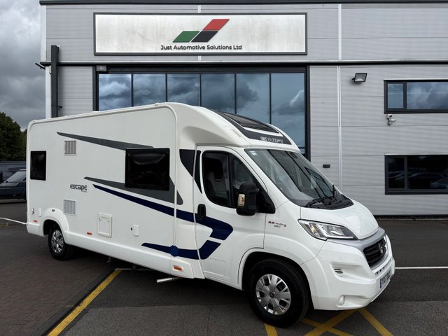 View our SWIFT ESCAPE 685