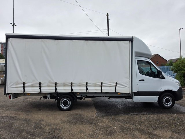 View our MERCEDES-BENZ SPRINTER