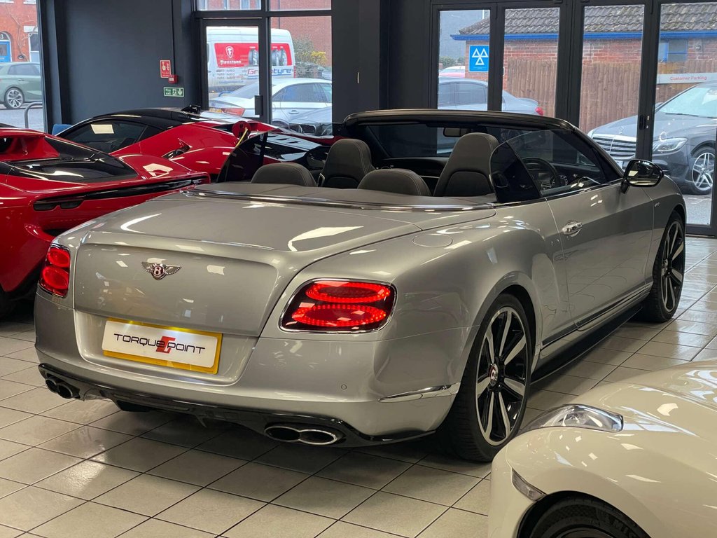 USED 2015 15 BENTLEY CONTINENTAL 4.0 Continental GT V8 S Auto 4WD 2dr FSH + REV.CAM + SAT.NAV
