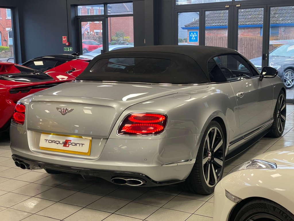 USED 2015 15 BENTLEY CONTINENTAL 4.0 Continental GT V8 S Auto 4WD 2dr FSH + REV.CAM + SAT.NAV