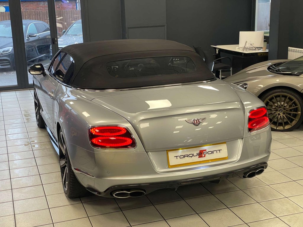 USED 2015 15 BENTLEY CONTINENTAL 4.0 Continental GT V8 S Auto 4WD 2dr FSH + REV.CAM + SAT.NAV