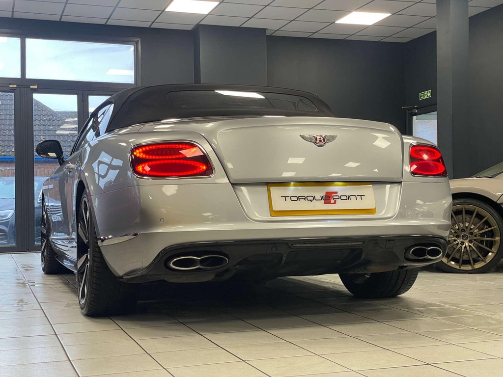 USED 2015 15 BENTLEY CONTINENTAL 4.0 Continental GT V8 S Auto 4WD 2dr FSH + REV.CAM + SAT.NAV