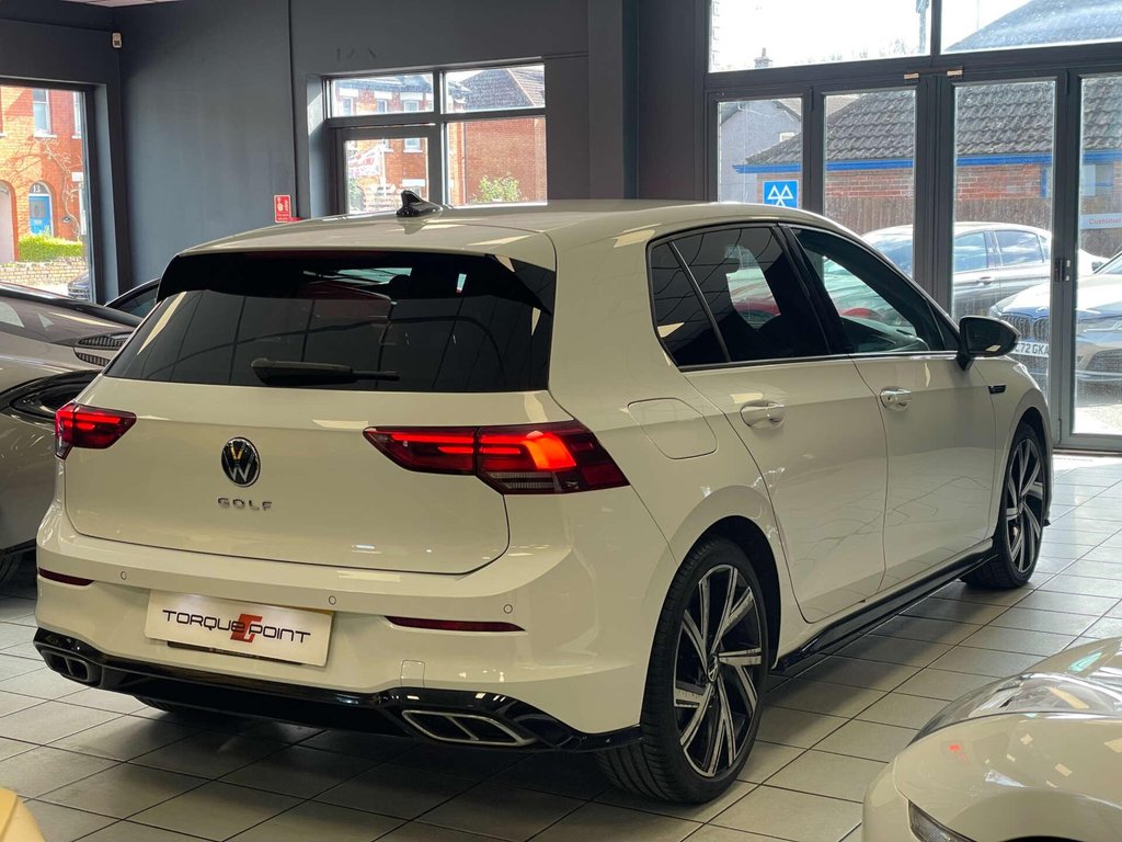 USED 2021 21 VOLKSWAGEN GOLF 2.0 Golf R-Line TDI Semi-Auto 5dr SH + REV CAM + CARPLAY