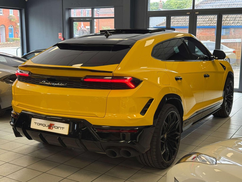 USED 2025 25 LAMBORGHINI URUS 4.0 Urus SE PHEV Auto 4WD 5dr LAMBO WARRANTY + SERVICE PACK